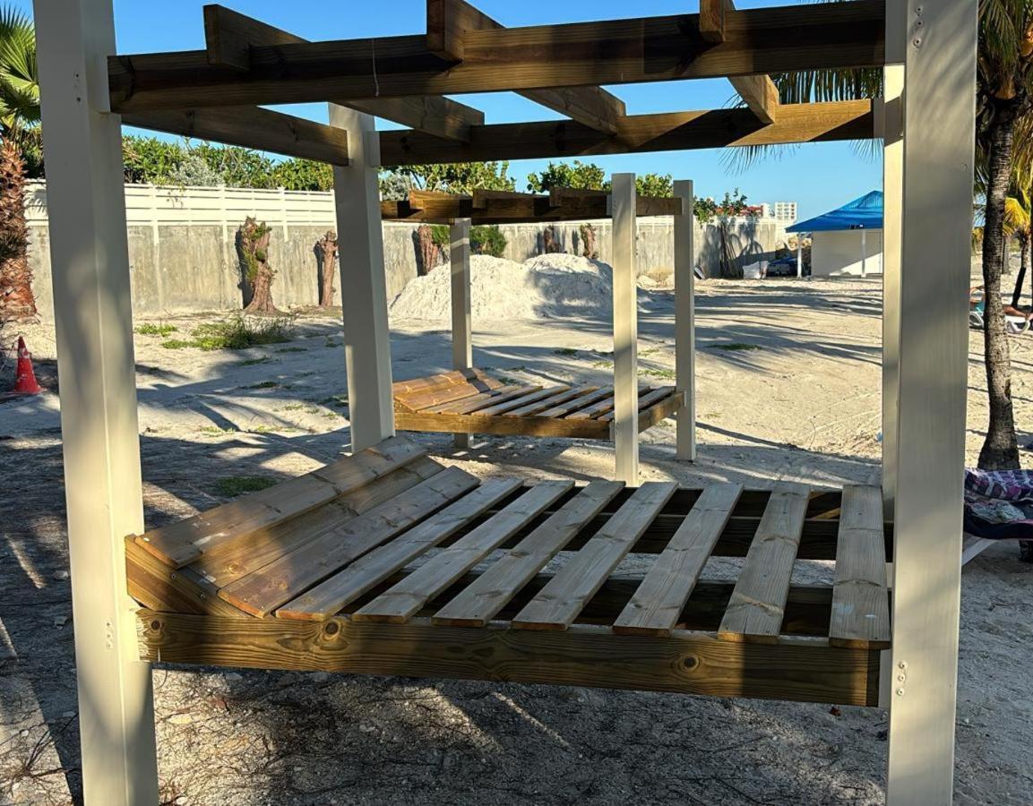 Studio Le Titouné Piscine et Plage St-François Saint-Francois  Exterior foto
